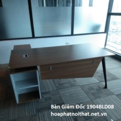 ban-giam-doc-hien-dai-1904BLD08