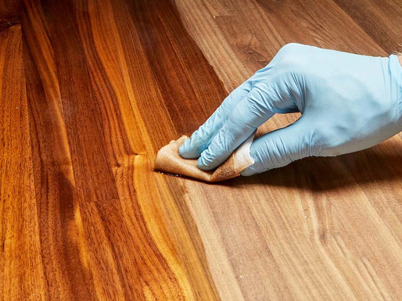 Tìm hiểu gỗ sơn PU là gì? Quy trình sản xuất gỗ phủ sơn PU