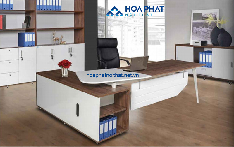 Bàn giám đốc Hòa Phát được thiết kế chuyên nghiệp, cao cấp