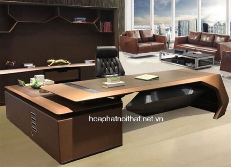 Giá của một chiếc bàn giám đốc nhập khẩu cao cấp là bao nhiêu?